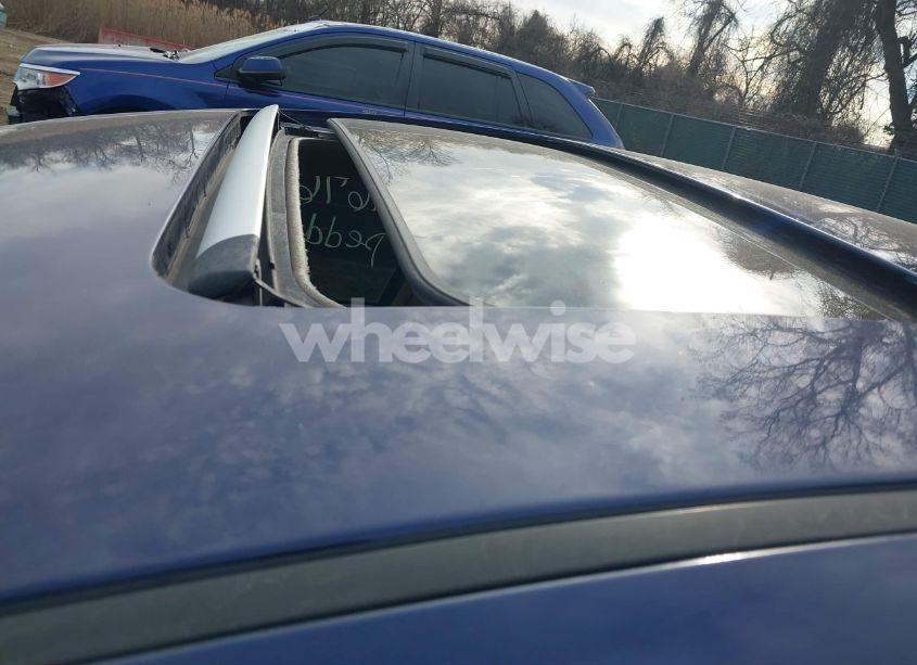 Photo 14 of 2013 Hyundai Elantra LIMITED (VIN 5NPDH4AE8DH172118)