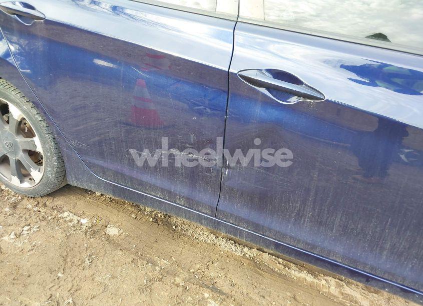 Photo 15 of 2013 Hyundai Elantra LIMITED (VIN 5NPDH4AE8DH172118)