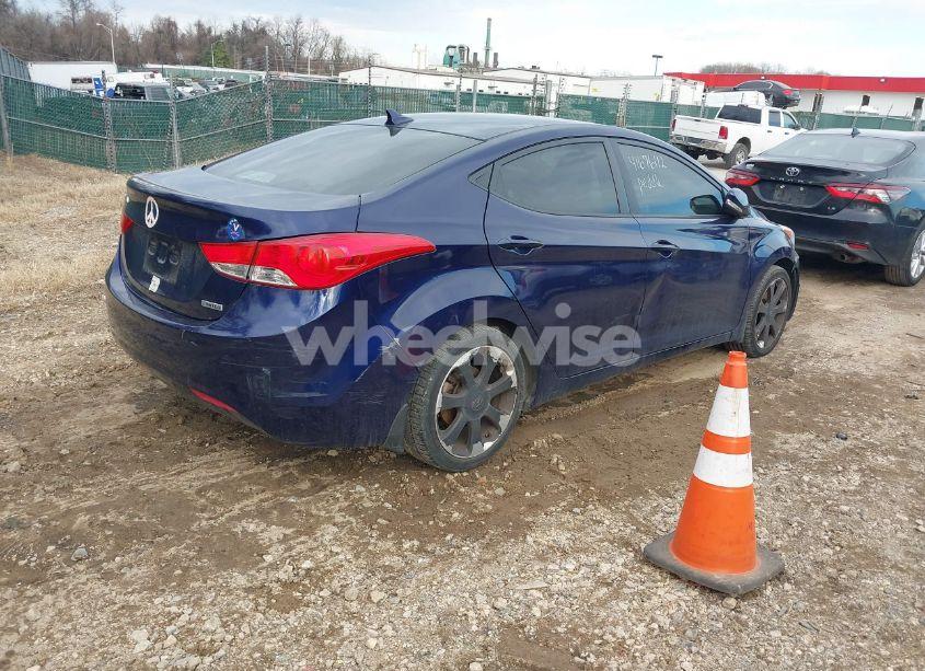 Photo 4 of 2013 Hyundai Elantra LIMITED (VIN 5NPDH4AE8DH172118)