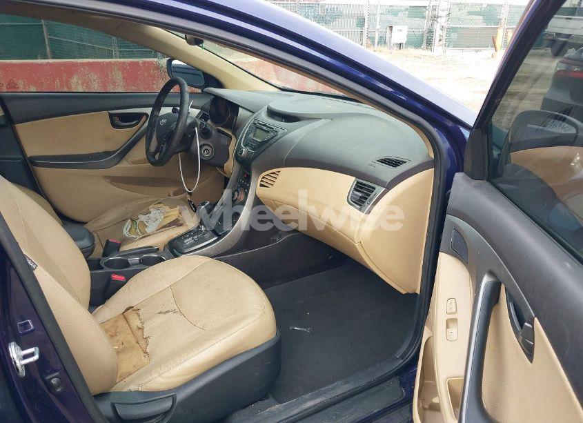 Photo 5 of 2013 Hyundai Elantra LIMITED (VIN 5NPDH4AE8DH172118)