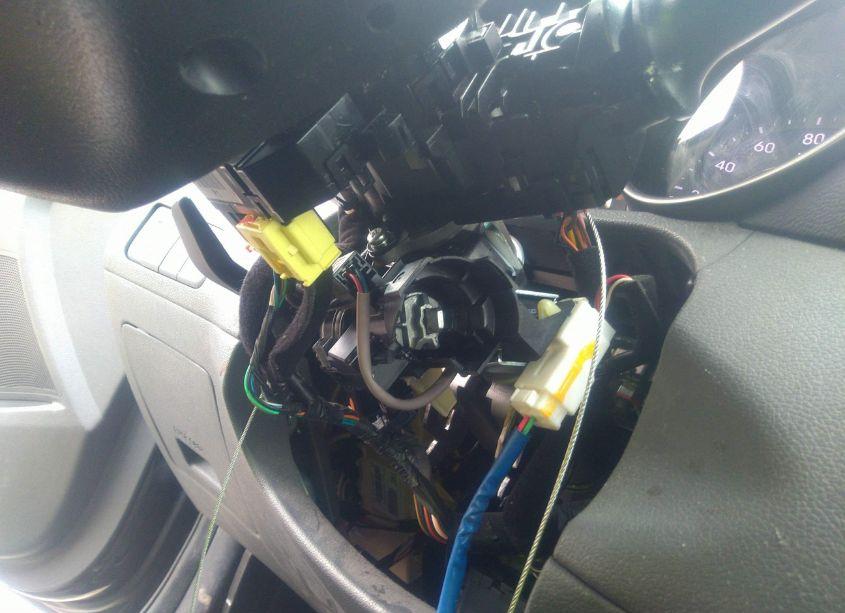 Photo 6 of 2013 Hyundai Elantra GLS (VIN 5NPDH4AE8DH180803)