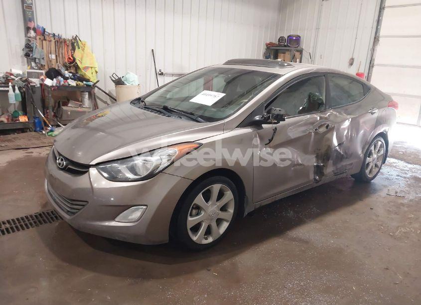 Photo 2 of 2013 Hyundai Elantra LIMITED (VIN 5NPDH4AE8DH191283)