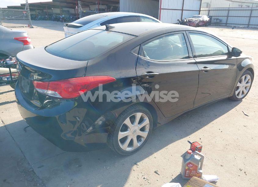 Photo 4 of 2013 Hyundai Elantra LIMITED (VIN 5NPDH4AE8DH192532)