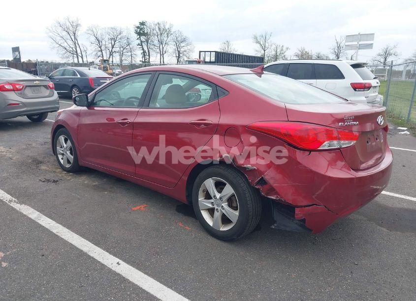 Photo 3 of 2013 Hyundai Elantra GLS (VIN 5NPDH4AE8DH193616)