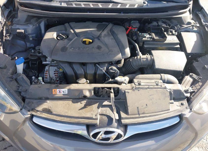 Photo 10 of 2013 Hyundai Elantra GLS (VIN 5NPDH4AE8DH194667)