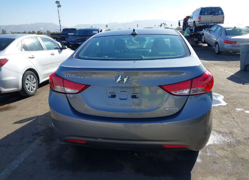 Photo 17 of 2013 Hyundai Elantra LIMITED (VIN 5NPDH4AE8DH195866)