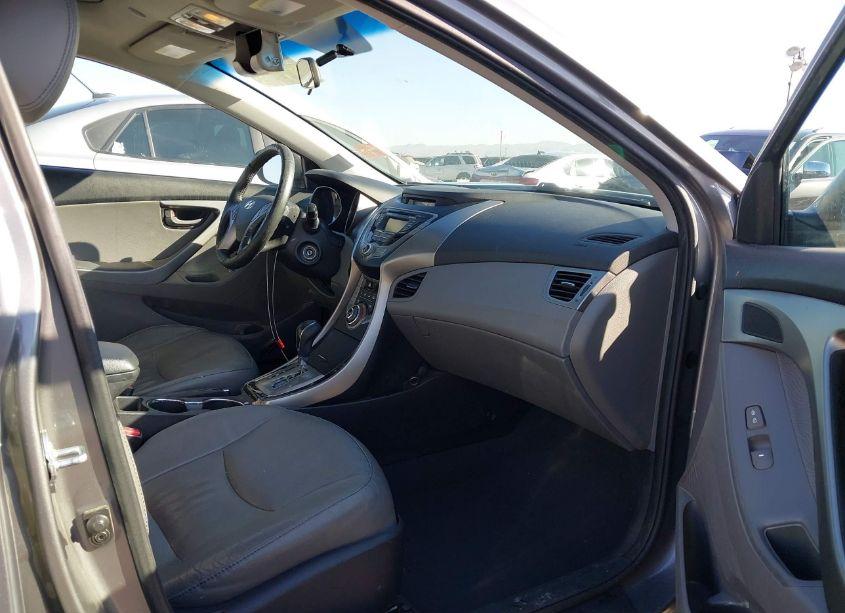 Photo 5 of 2013 Hyundai Elantra LIMITED (VIN 5NPDH4AE8DH195866)