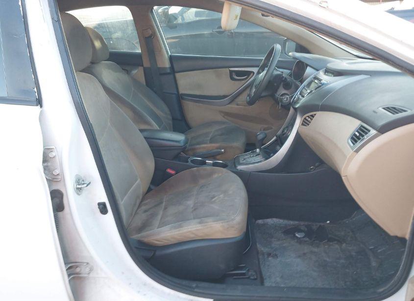 Photo 5 of 2013 Hyundai Elantra GLS (VIN 5NPDH4AE8DH201374)
