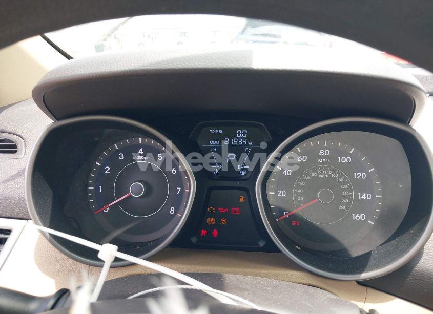 Photo 7 of 2013 Hyundai Elantra GLS (VIN 5NPDH4AE8DH213458)