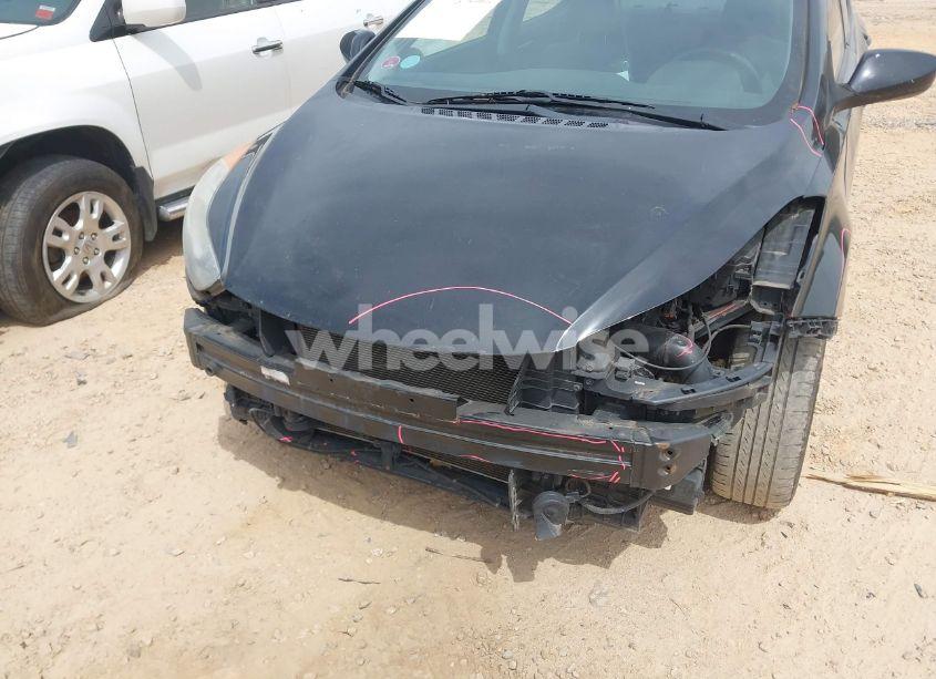 Photo 12 of 2013 Hyundai Elantra GLS (VIN 5NPDH4AE8DH220667)