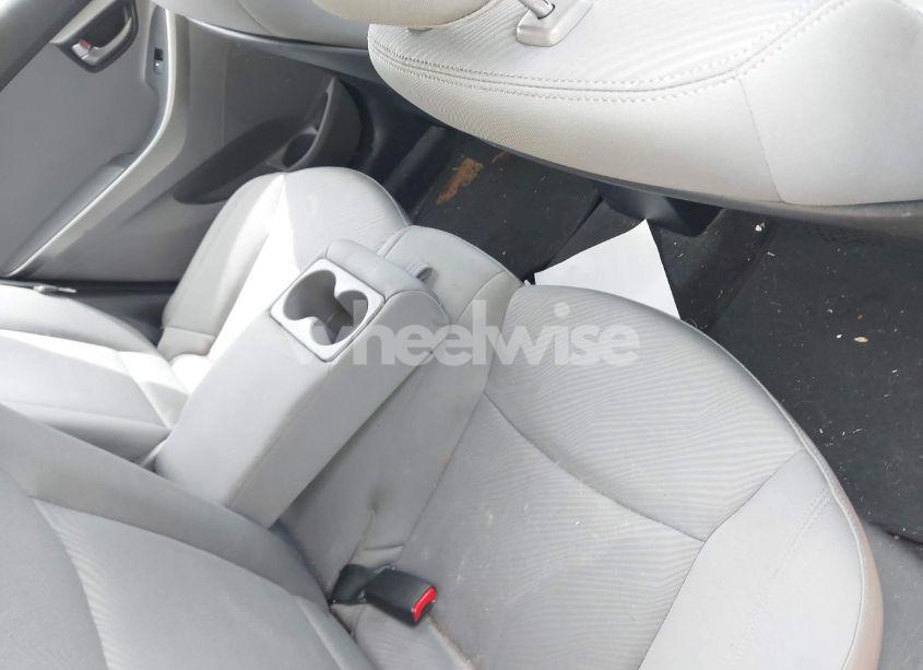 Photo 8 of 2013 Hyundai Elantra GLS (VIN 5NPDH4AE8DH220667)