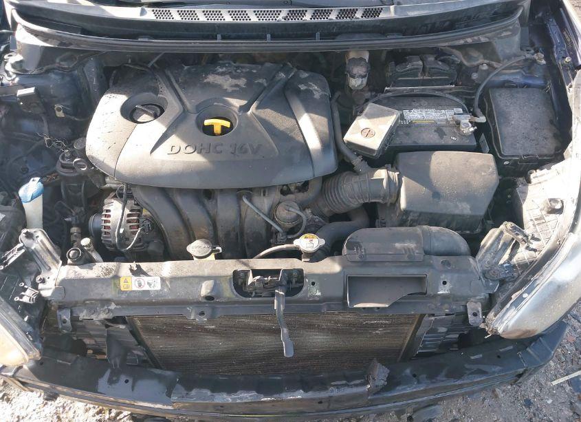 Photo 10 of 2013 Hyundai Elantra GLS (VIN 5NPDH4AE8DH235864)