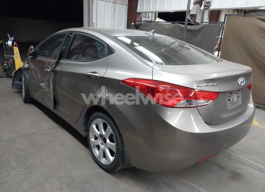 Photo 3 of 2013 Hyundai Elantra LIMITED (VIN 5NPDH4AE8DH252261)