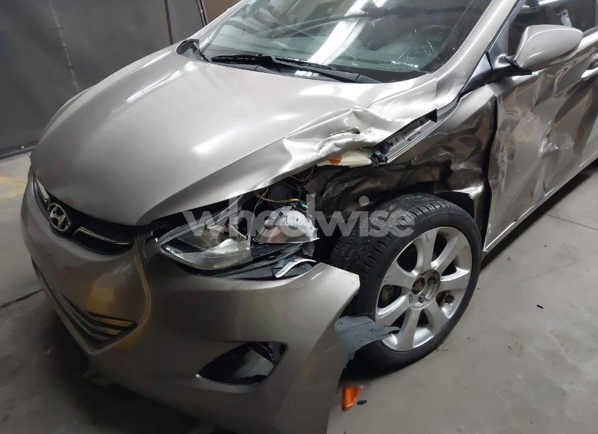 Photo 6 of 2013 Hyundai Elantra LIMITED (VIN 5NPDH4AE8DH252261)