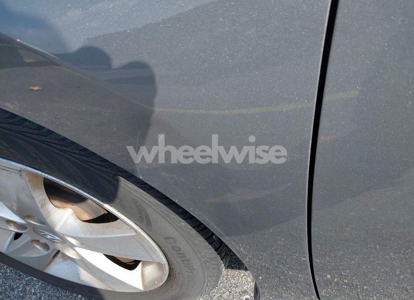 Photo 16 of 2013 Hyundai Elantra GLS (VIN 5NPDH4AE8DH253510)