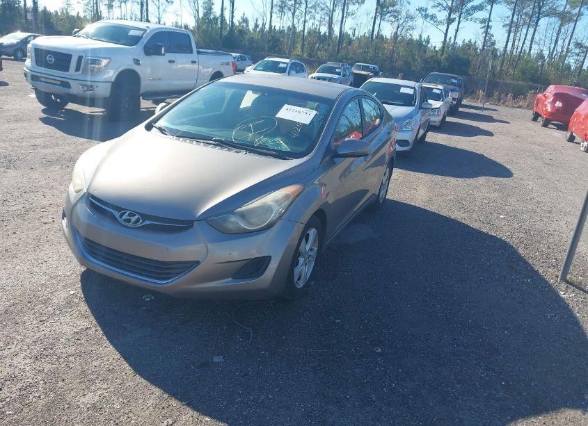 Photo 2 of 2013 Hyundai Elantra GLS (VIN 5NPDH4AE8DH265625)