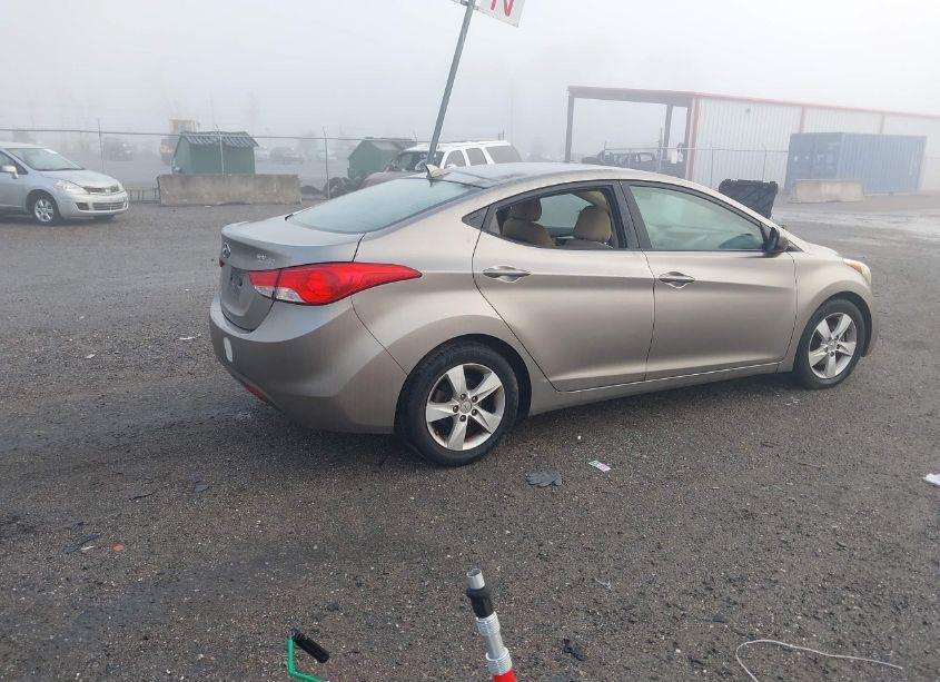 Photo 4 of 2013 Hyundai Elantra GLS (VIN 5NPDH4AE8DH265625)