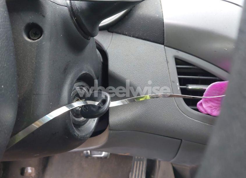 Photo 11 of 2013 Hyundai Elantra GLS (VIN 5NPDH4AE8DH274678)