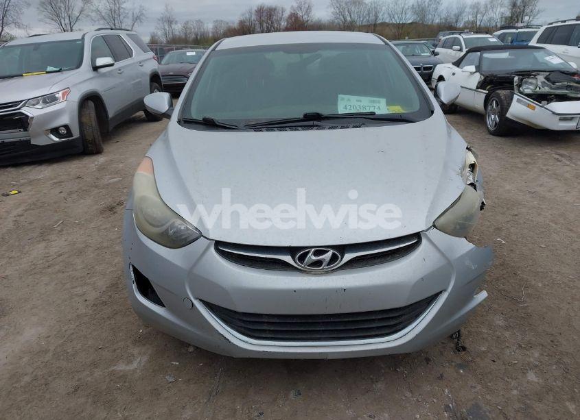 Photo 12 of 2013 Hyundai Elantra GLS (VIN 5NPDH4AE8DH274678)