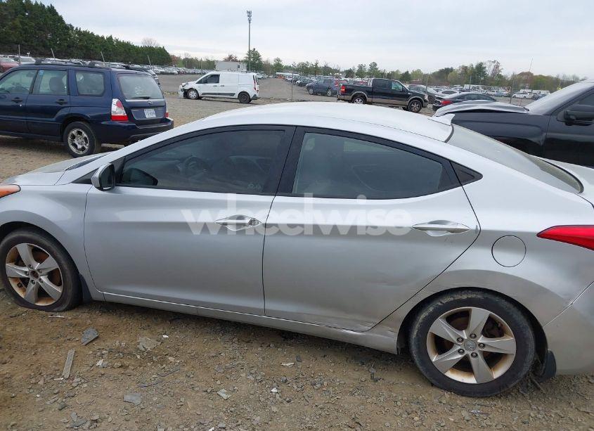 Photo 6 of 2013 Hyundai Elantra GLS (VIN 5NPDH4AE8DH287737)