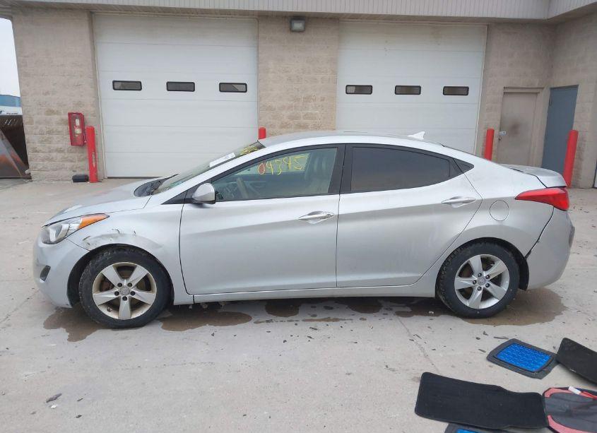 Photo 14 of 2013 Hyundai Elantra GLS (VIN 5NPDH4AE8DH302723)