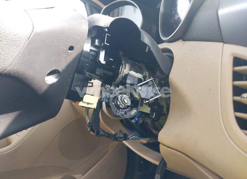 Photo 12 of 2013 Hyundai Elantra GLS (VIN 5NPDH4AE8DH306867)