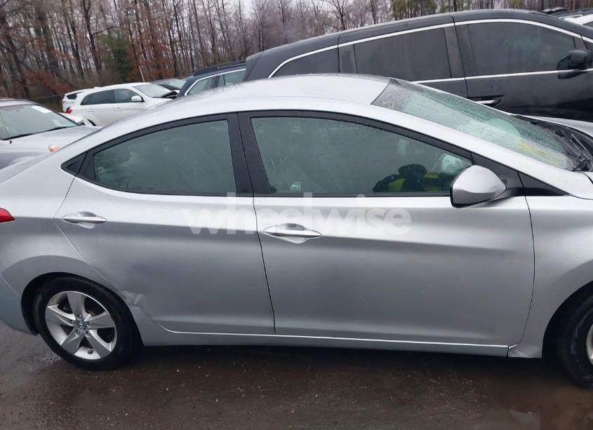 Photo 13 of 2013 Hyundai Elantra GLS (VIN 5NPDH4AE8DH308330)