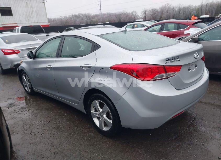 Photo 3 of 2013 Hyundai Elantra GLS (VIN 5NPDH4AE8DH308330)
