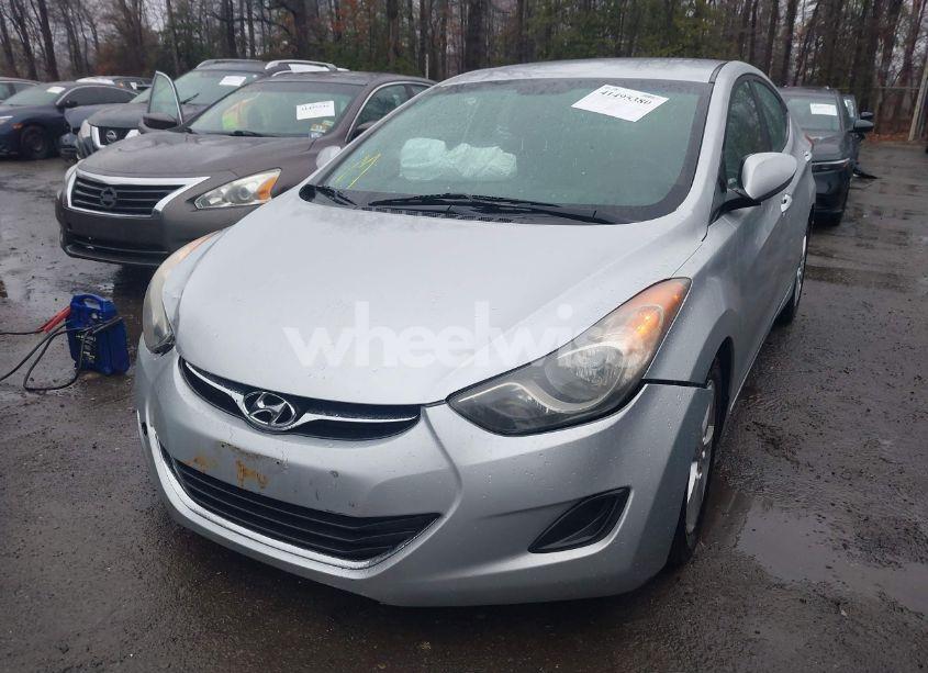 Photo 6 of 2013 Hyundai Elantra GLS (VIN 5NPDH4AE8DH308330)