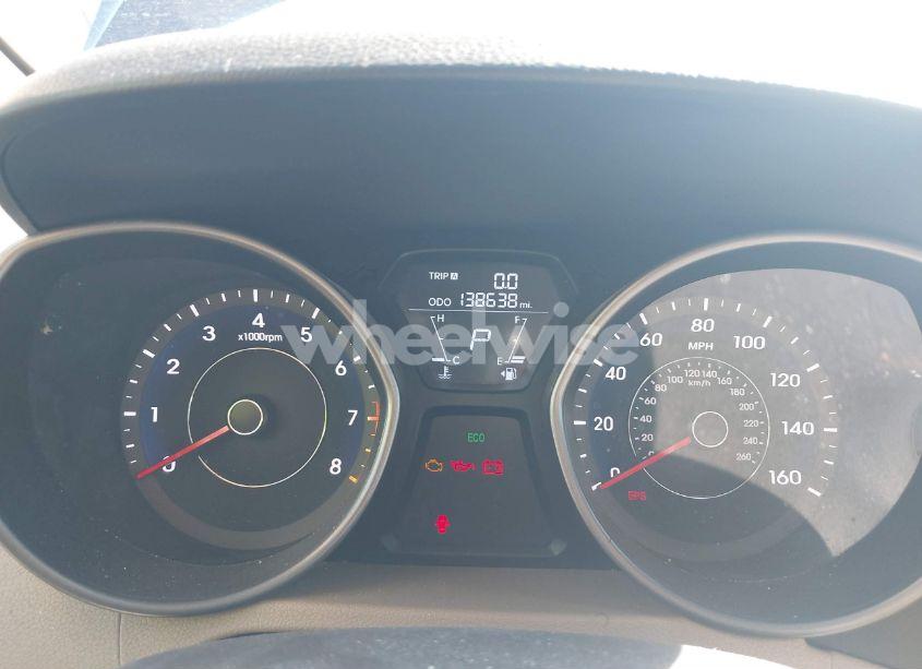 Photo 7 of 2013 Hyundai Elantra GLS (VIN 5NPDH4AE8DH310207)