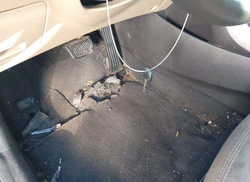 Photo 11 of 2013 Hyundai Elantra GLS (VIN 5NPDH4AE8DH314046)