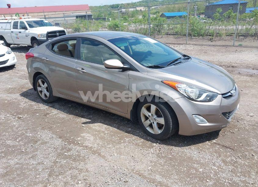2013 Hyundai Elantra GLS (VIN 5NPDH4AE8DH318338) main photo