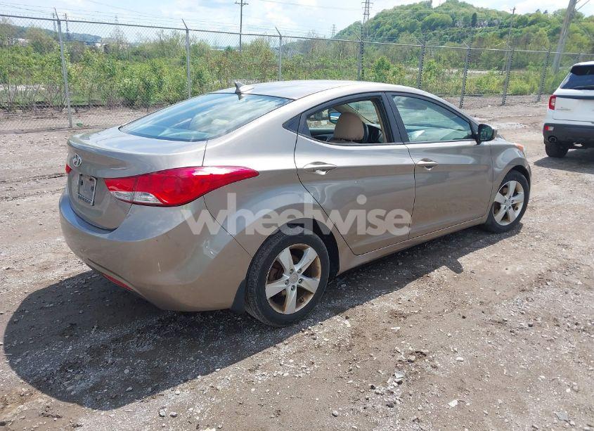 Photo 4 of 2013 Hyundai Elantra GLS (VIN 5NPDH4AE8DH318338)