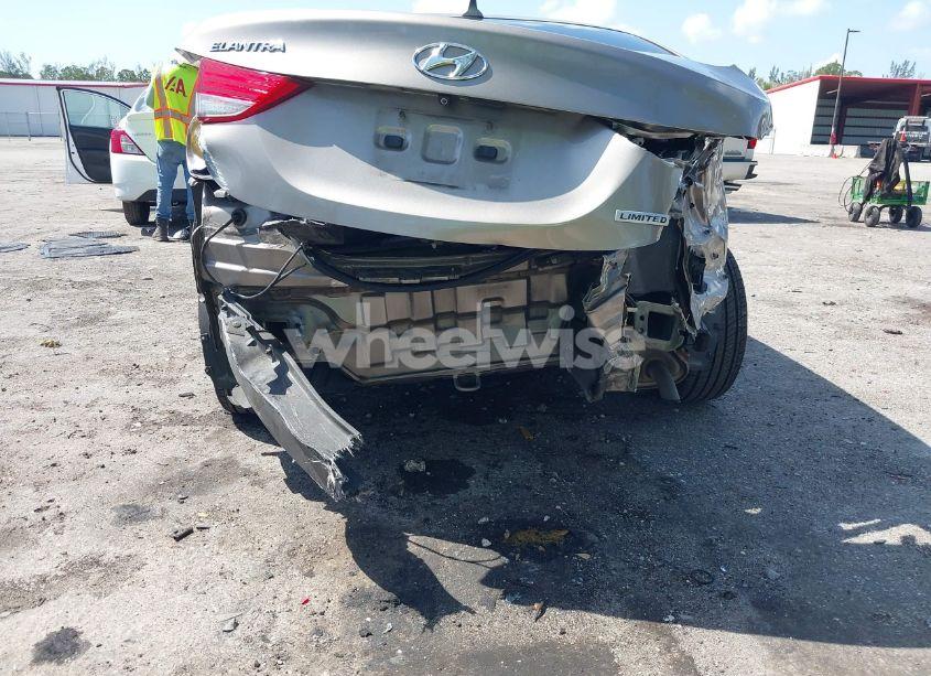 Photo 6 of 2013 Hyundai Elantra LIMITED (VIN 5NPDH4AE8DH322633)