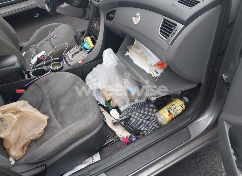 Photo 5 of 2013 Hyundai Elantra GLS (VIN 5NPDH4AE8DH342848)