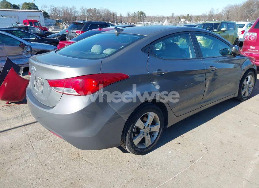 Photo 4 of 2013 Hyundai Elantra GLS (VIN 5NPDH4AE8DH353509)