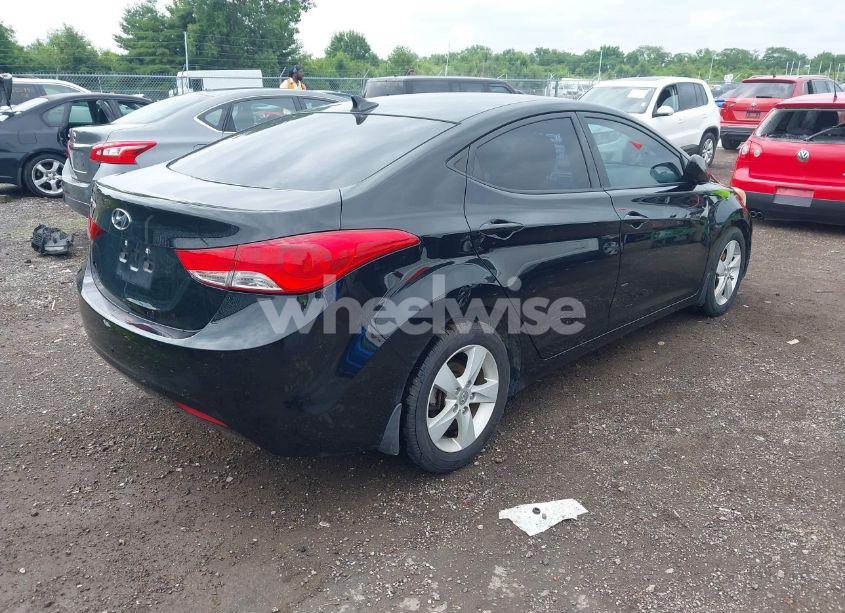 Photo 4 of 2013 Hyundai Elantra GLS (VIN 5NPDH4AE8DH375171)