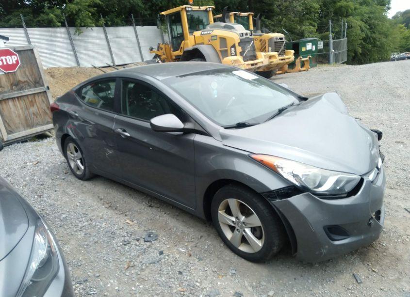 2013 Hyundai Elantra GLS (VIN 5NPDH4AE8DH380189) main photo
