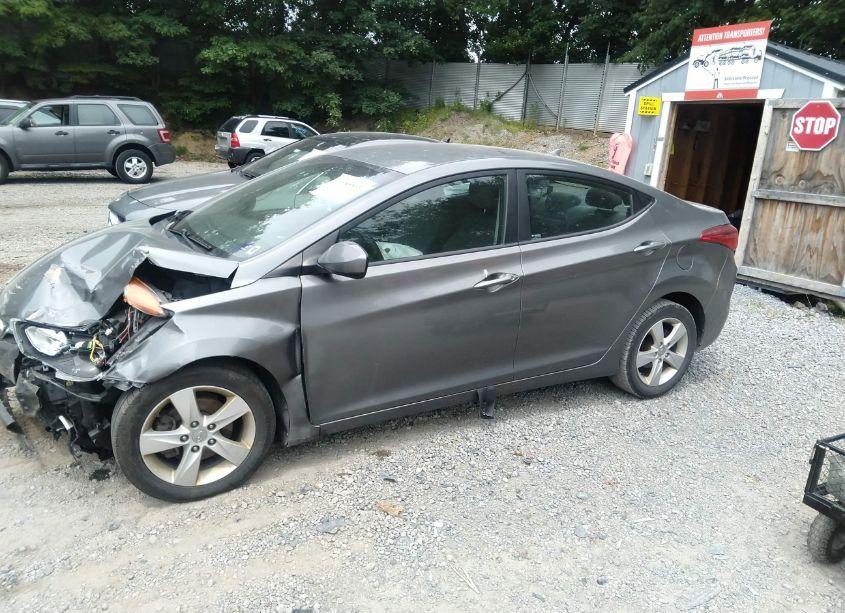 Photo 2 of 2013 Hyundai Elantra GLS (VIN 5NPDH4AE8DH380189)
