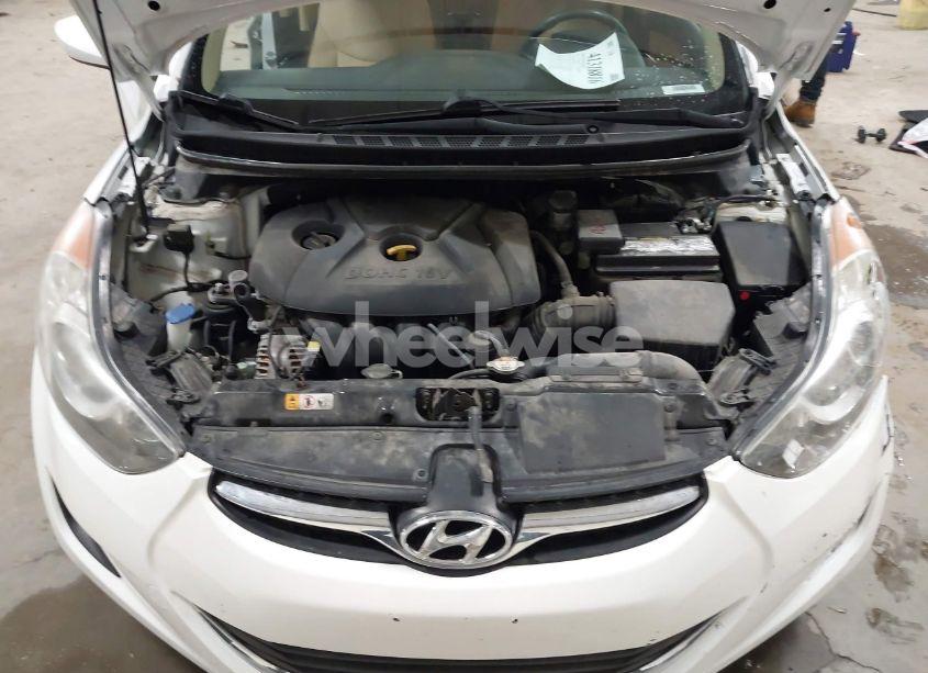 Photo 10 of 2013 Hyundai Elantra GLS (VIN 5NPDH4AE8DH380502)
