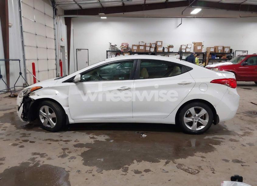 Photo 14 of 2013 Hyundai Elantra GLS (VIN 5NPDH4AE8DH380502)