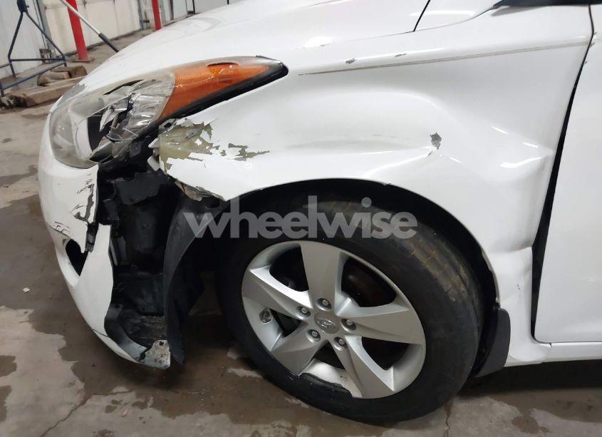 Photo 6 of 2013 Hyundai Elantra GLS (VIN 5NPDH4AE8DH380502)