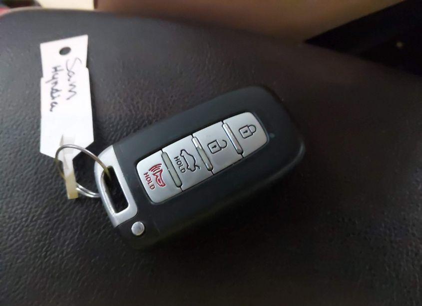 Photo 11 of 2013 Hyundai Elantra LIMITED (VIN 5NPDH4AE8DH381522)