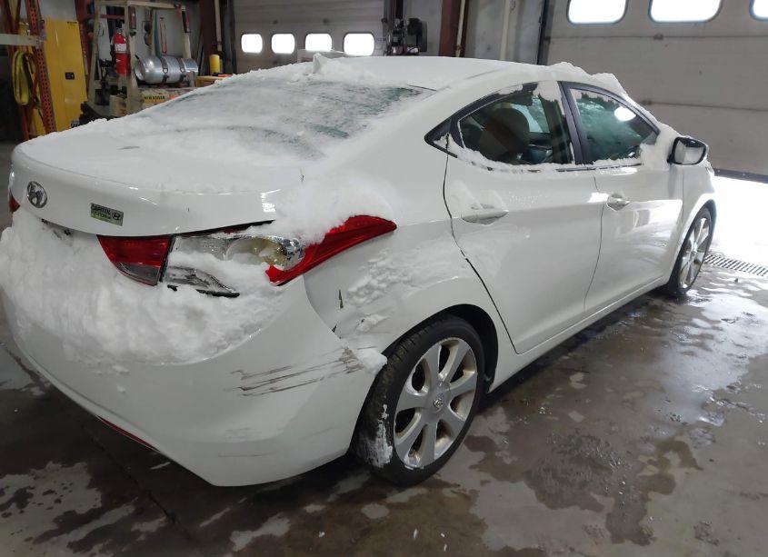 Photo 4 of 2013 Hyundai Elantra LIMITED (VIN 5NPDH4AE8DH381522)