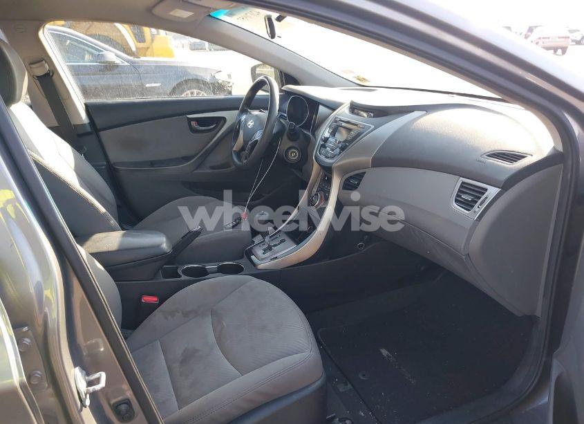 Photo 5 of 2013 Hyundai Elantra GLS (VIN 5NPDH4AE8DH383870)