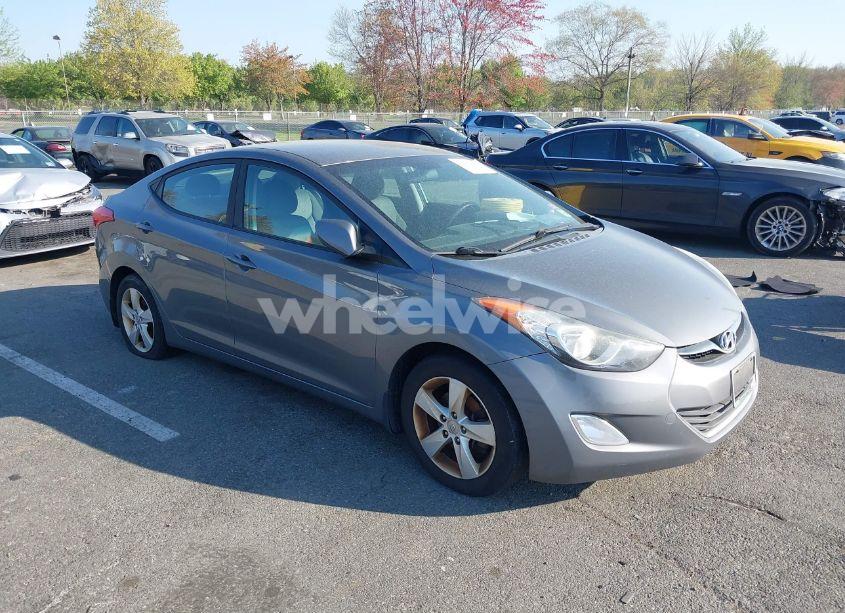 Photo 6 of 2013 Hyundai Elantra GLS (VIN 5NPDH4AE8DH383870)