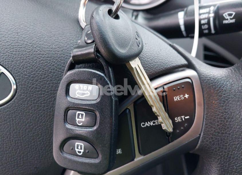 Photo 11 of 2013 Hyundai Elantra GLS (VIN 5NPDH4AE8DH383903)