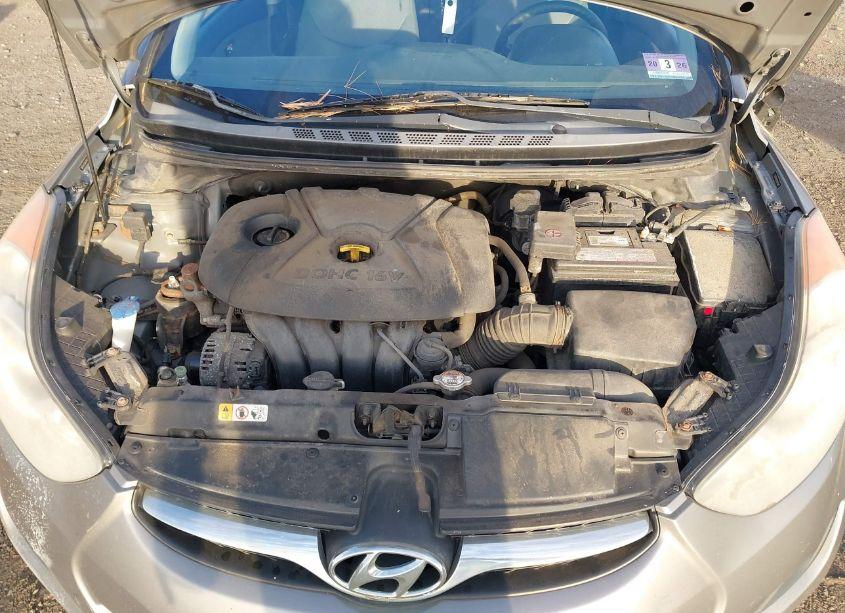 Photo 10 of 2013 Hyundai Elantra GLS (VIN 5NPDH4AE8DH391077)