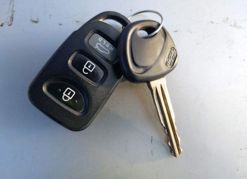 Photo 11 of 2013 Hyundai Elantra GLS (VIN 5NPDH4AE8DH391077)