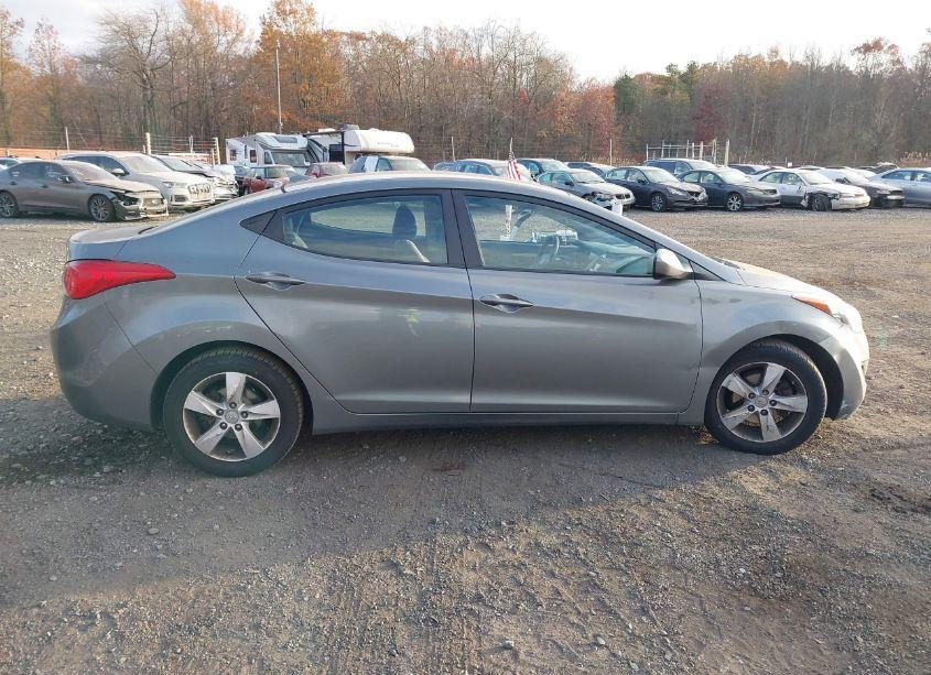 Photo 13 of 2013 Hyundai Elantra GLS (VIN 5NPDH4AE8DH391077)